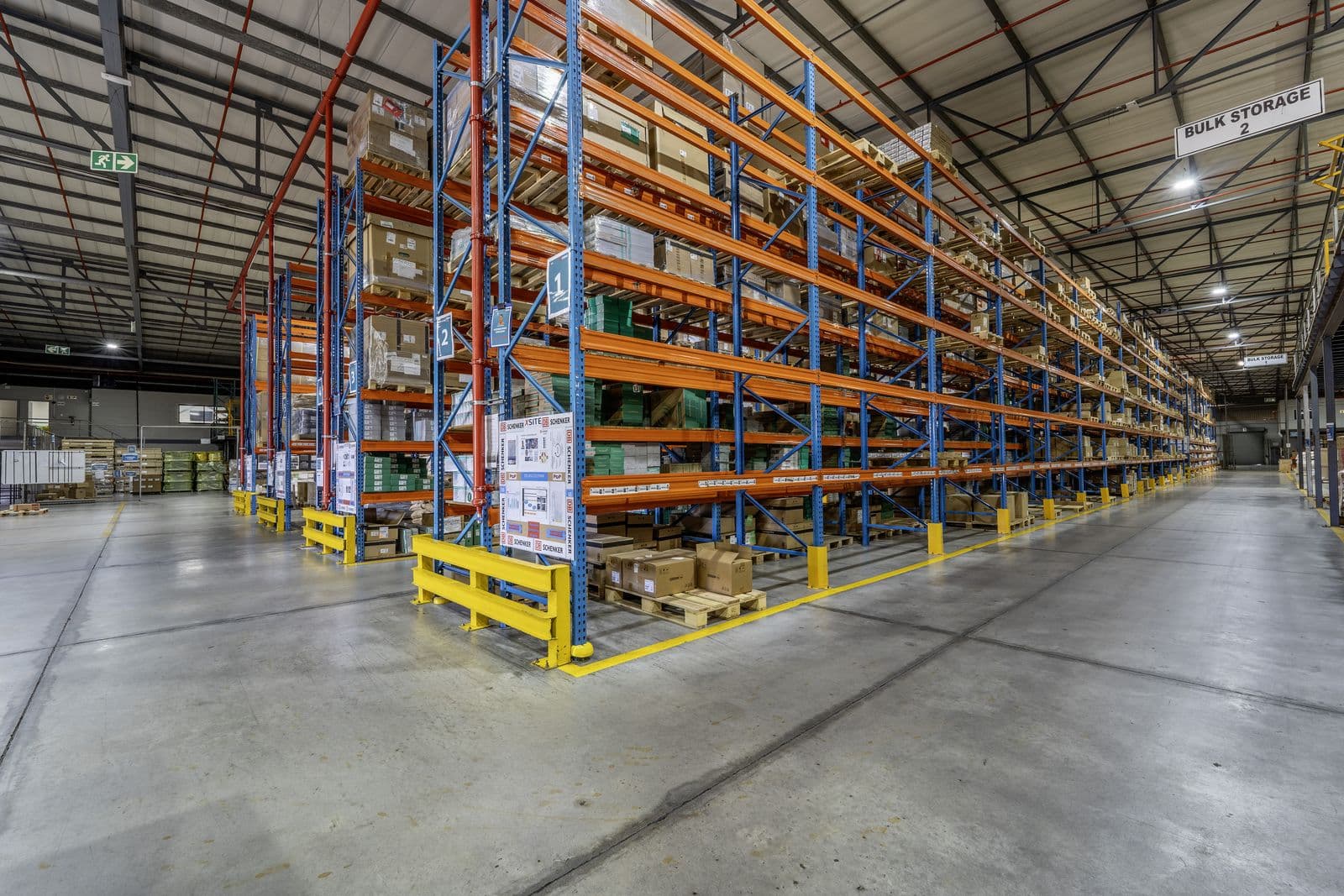 JFM warehouse racking and floor space
